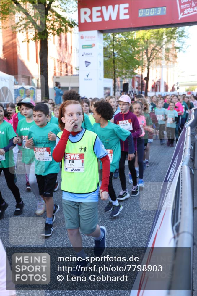 25.04.2025 - Das Zehntel Lena Gebhardt http://msf.ph/oto/7798903 26.04.2025 07:32:30 Allgemein zum Event 1639, 3174, 0, 00, 37 meine-sportfotos.de