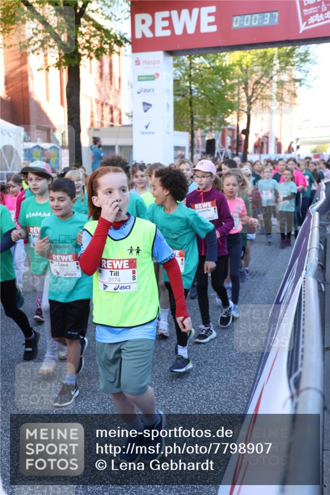 25.04.2025 - Das Zehntel Lena Gebhardt http://msf.ph/oto/7798907 26.04.2025 07:32:30 Allgemein zum Event 1639, 3174, 0, 00, 37, 2677 meine-sportfotos.de