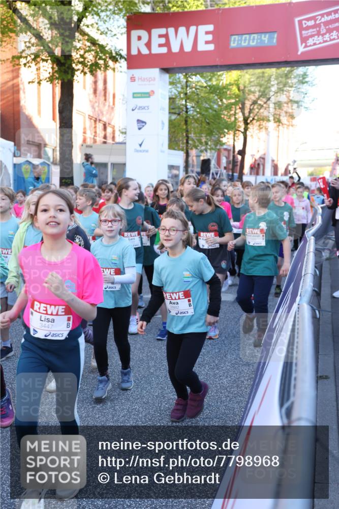25.04.2025 - Das Zehntel Lena Gebhardt http://msf.ph/oto/7798968 26.04.2025 07:32:34 Allgemein zum Event 3447, 0, 00, 4, 2882 meine-sportfotos.de