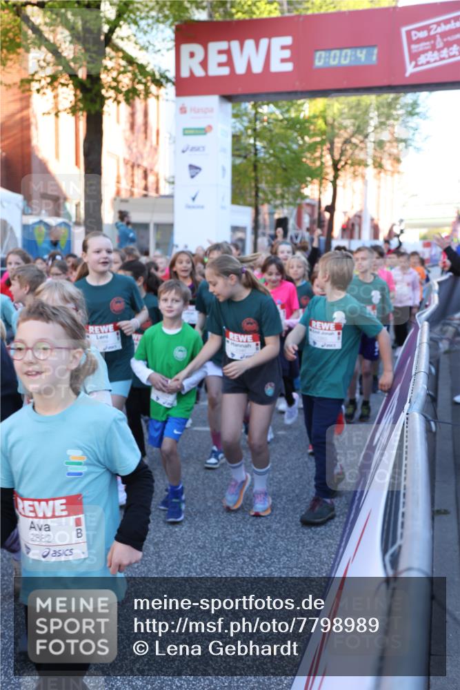 25.04.2025 - Das Zehntel Lena Gebhardt http://msf.ph/oto/7798989 26.04.2025 07:32:35 Allgemein zum Event 2882, 0, 00, 41 meine-sportfotos.de