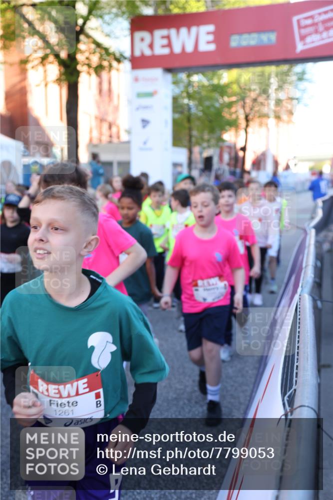 25.04.2025 - Das Zehntel Lena Gebhardt http://msf.ph/oto/7799053 26.04.2025 07:32:38 Allgemein zum Event 1261 meine-sportfotos.de