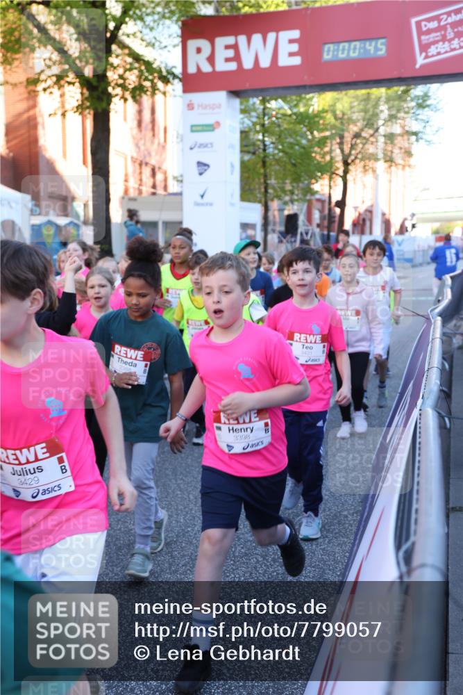 25.04.2025 - Das Zehntel Lena Gebhardt http://msf.ph/oto/7799057 26.04.2025 07:32:38 Allgemein zum Event 00, 45, 3429, 3398, 30, 3431 meine-sportfotos.de