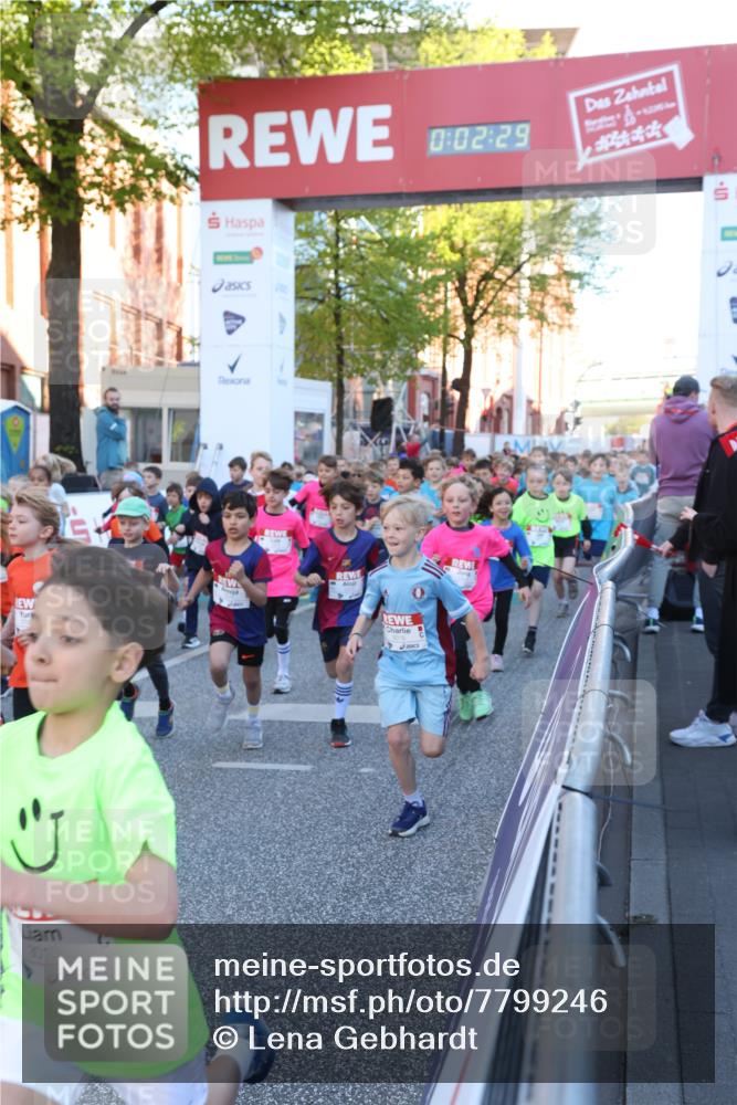 25.04.2025 - Das Zehntel Lena Gebhardt http://msf.ph/oto/7799246 26.04.2025 07:34:22 Allgemein zum Event 3013, 0, 02, 29 meine-sportfotos.de