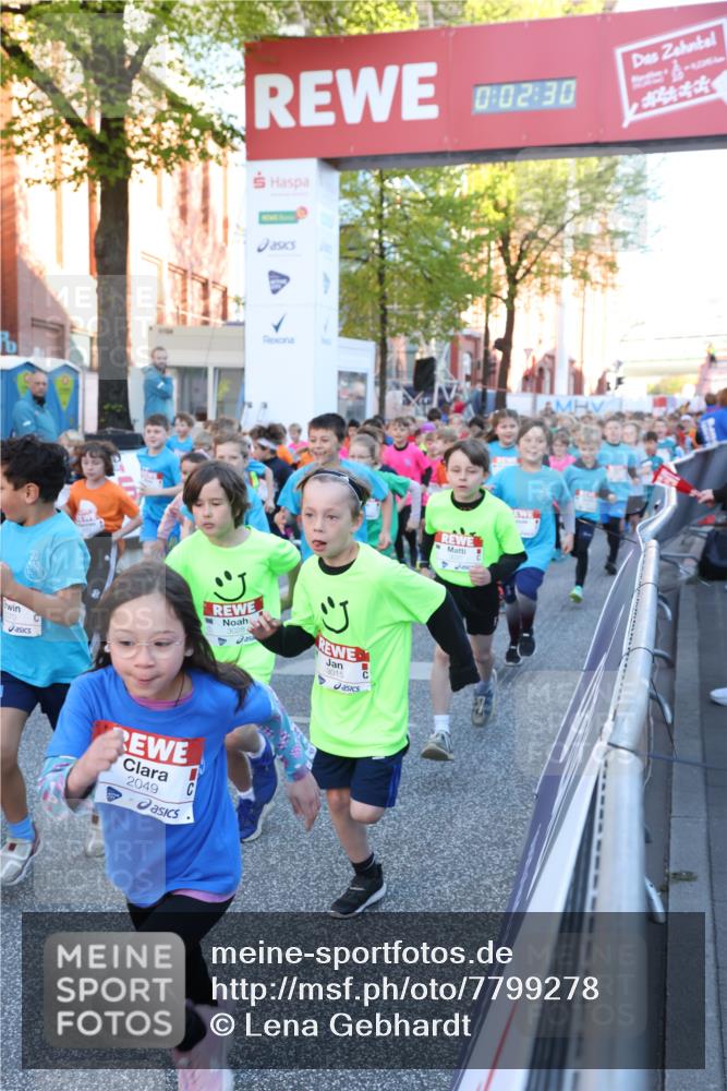 25.04.2025 - Das Zehntel Lena Gebhardt http://msf.ph/oto/7799278 26.04.2025 07:34:24 Allgemein zum Event 2049, 0, 02, 30, 2, 3015 meine-sportfotos.de