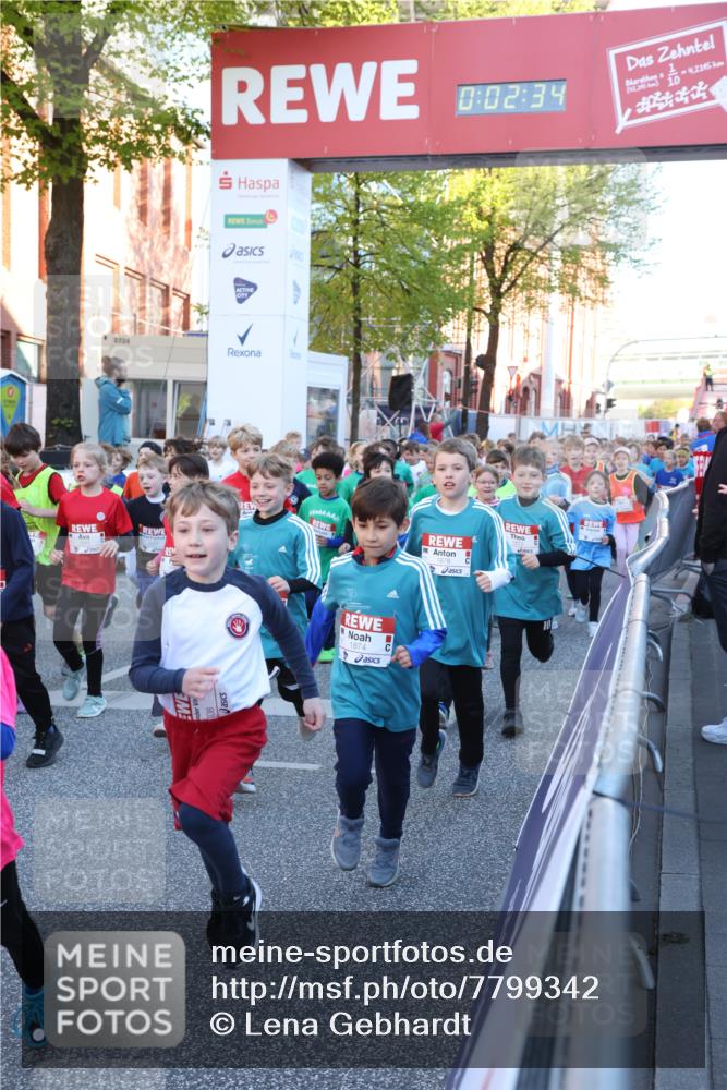 25.04.2025 - Das Zehntel Lena Gebhardt http://msf.ph/oto/7799342 26.04.2025 07:34:27 Allgemein zum Event 2724, 0, 02, 34, 1874, 4, 2145 meine-sportfotos.de