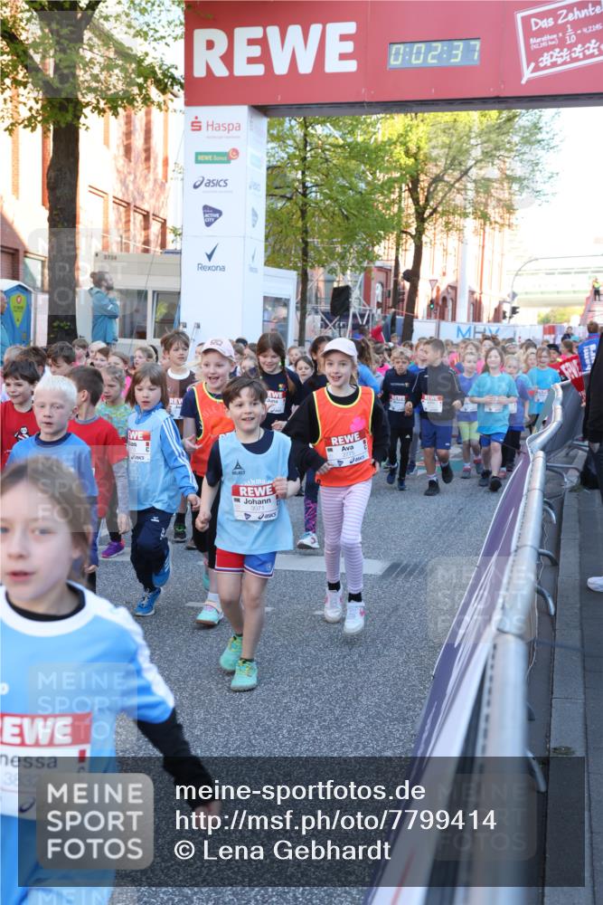 25.04.2025 - Das Zehntel Lena Gebhardt http://msf.ph/oto/7799414 26.04.2025 07:34:31 Allgemein zum Event 3832, 0, 02, 37, 2724, 2775, 2345, 10, 4, 2145 meine-sportfotos.de