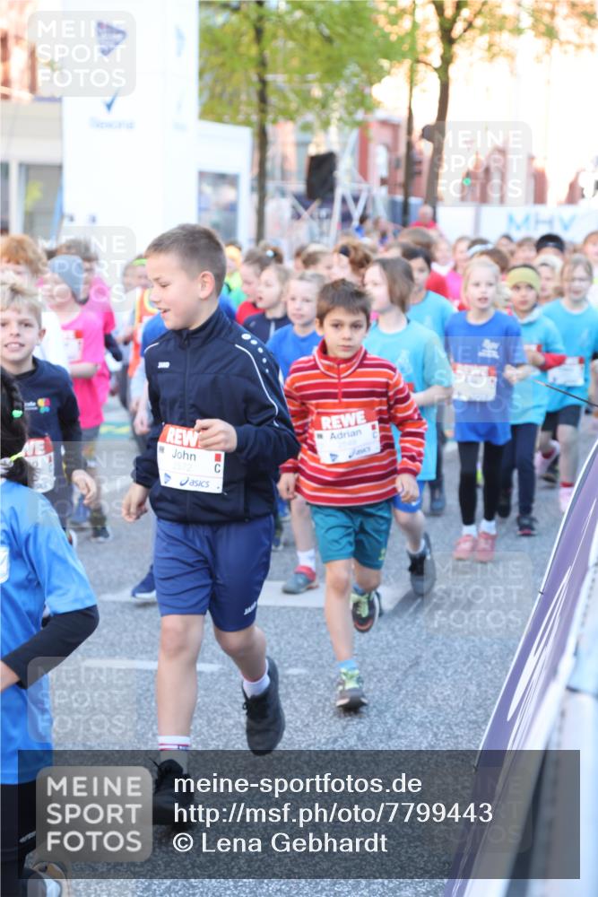 25.04.2025 - Das Zehntel Lena Gebhardt http://msf.ph/oto/7799443 26.04.2025 07:34:33 Allgemein zum Event 2572 meine-sportfotos.de