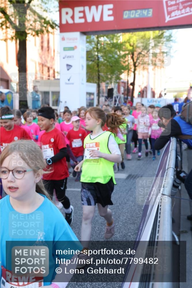 25.04.2025 - Das Zehntel Lena Gebhardt http://msf.ph/oto/7799482 26.04.2025 07:34:37 Allgemein zum Event 0, 02, 43 meine-sportfotos.de