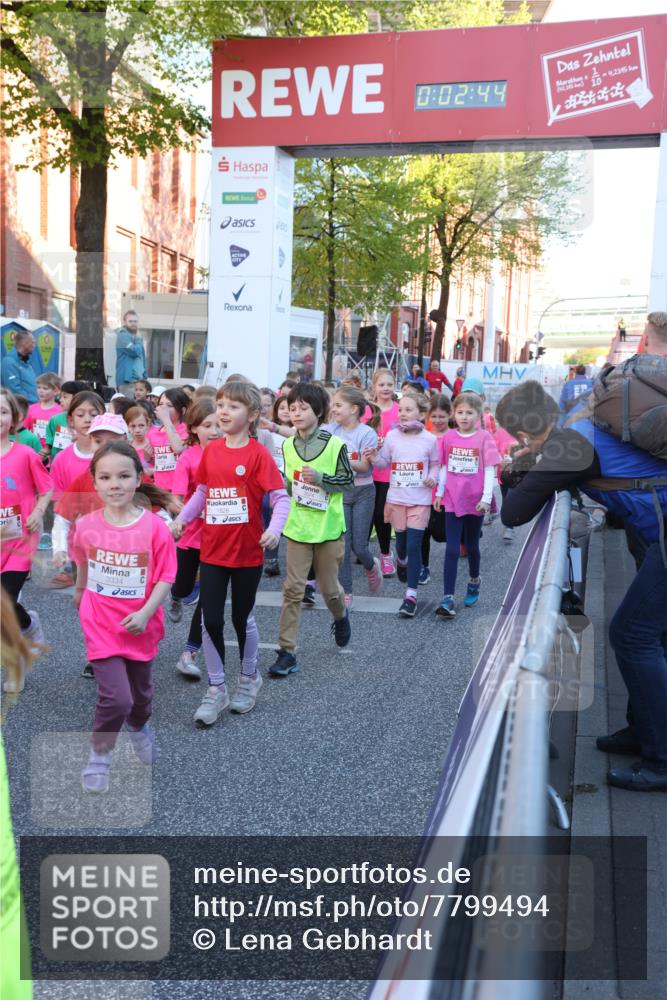 25.04.2025 - Das Zehntel Lena Gebhardt http://msf.ph/oto/7799494 26.04.2025 07:34:38 Allgemein zum Event 0, 02, 44, 42343, 4, 2145, 2724, 3334 meine-sportfotos.de