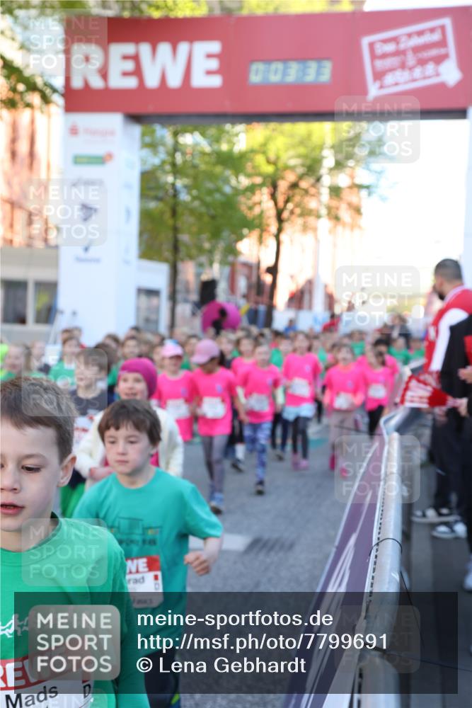 25.04.2025 - Das Zehntel Lena Gebhardt http://msf.ph/oto/7799691 26.04.2025 07:35:26 Allgemein zum Event 33, 00333 meine-sportfotos.de