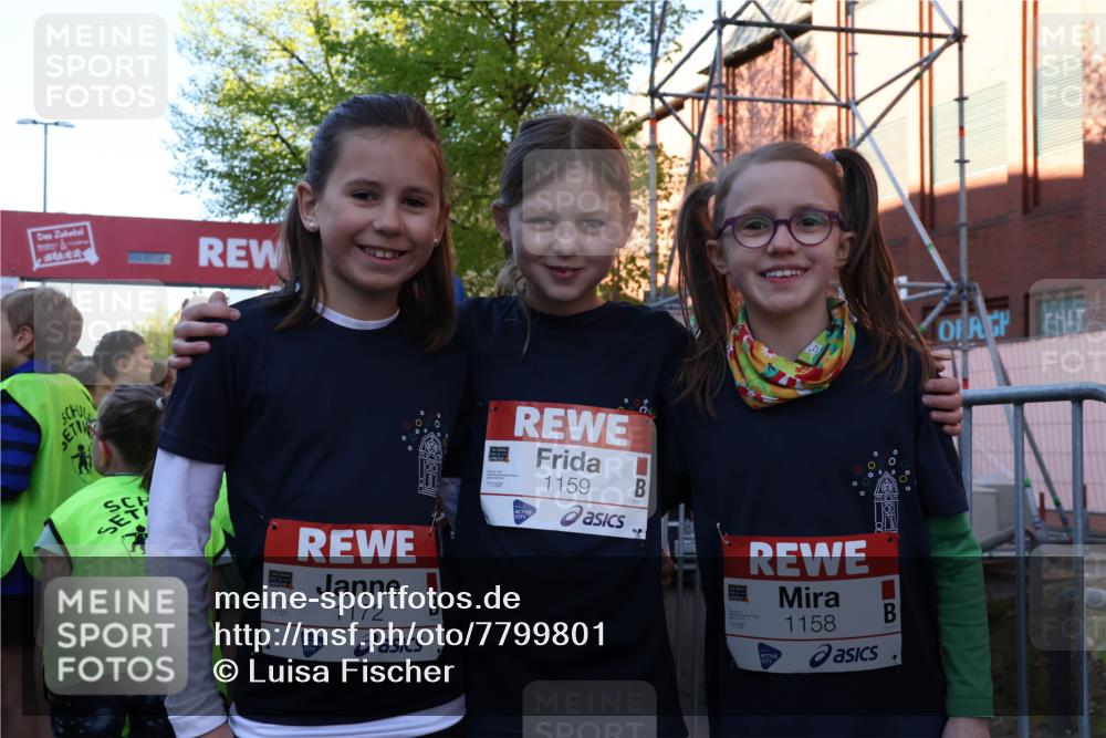 25.04.2025 - Das Zehntel Luisa Fischer http://msf.ph/oto/7799801 26.04.2025 08:24:54 Allgemein zum Event 1172, 1172, 1159, 1159, 1158, 1158 meine-sportfotos.de