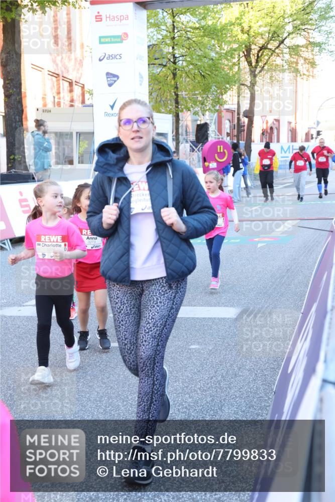 25.04.2025 - Das Zehntel Lena Gebhardt http://msf.ph/oto/7799833 26.04.2025 07:35:36 Allgemein zum Event 2724, 3273 meine-sportfotos.de