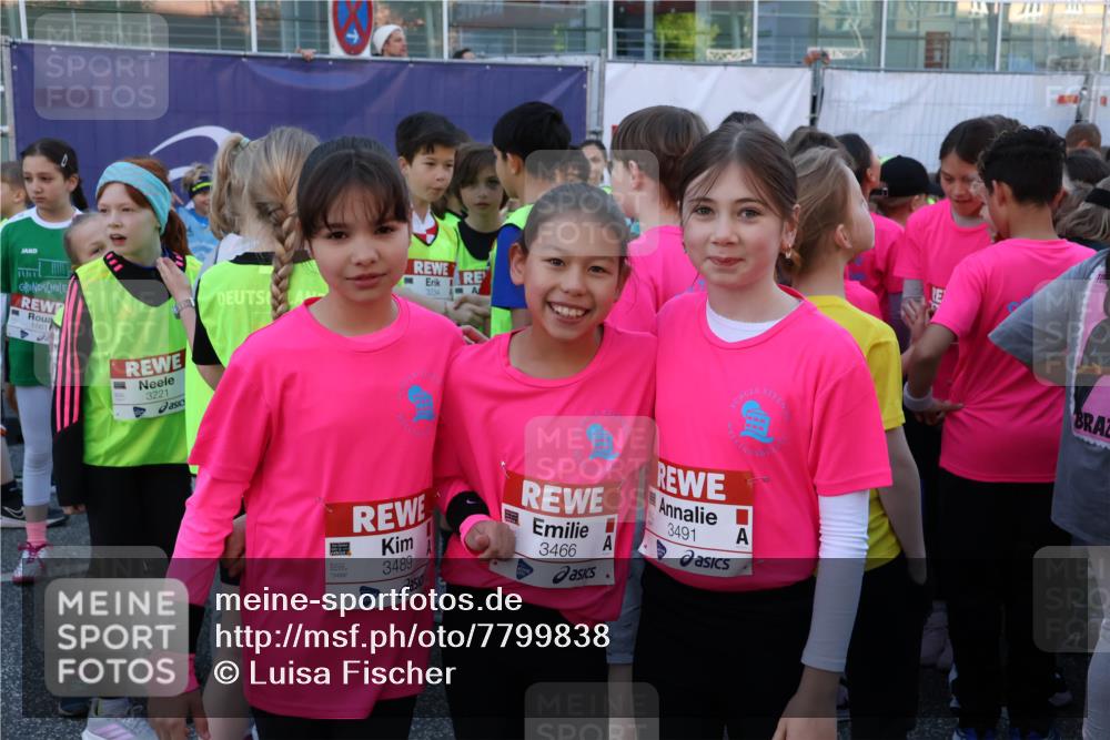 25.04.2025 - Das Zehntel Luisa Fischer http://msf.ph/oto/7799838 26.04.2025 08:26:40 Allgemein zum Event 3221, 3234, 3489, 3489, 3466, 3491 meine-sportfotos.de
