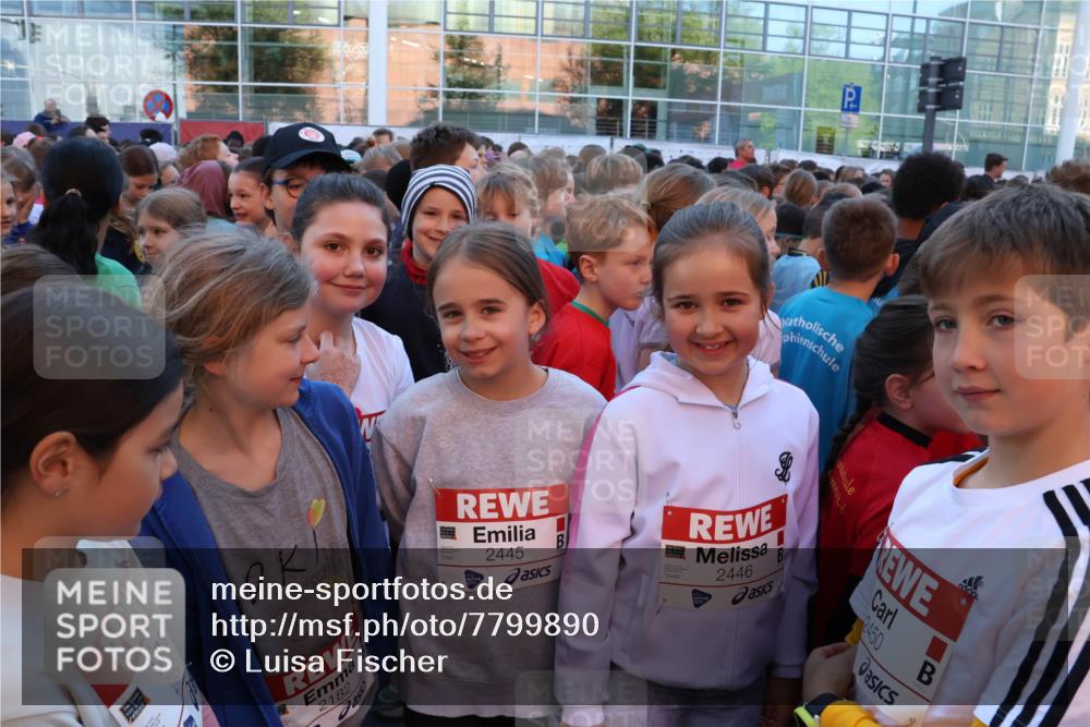 25.04.2025 - Das Zehntel Luisa Fischer http://msf.ph/oto/7799890 26.04.2025 08:29:54 Allgemein zum Event 2445, 2182, 2445, 24461, 2446, 2450 meine-sportfotos.de