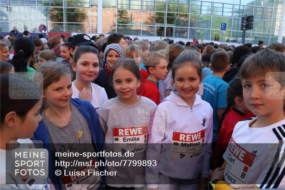 25.04.2025 - Das Zehntel Luisa Fischer http://msf.ph/oto/7799893 26.04.2025 08:29:54 Allgemein zum Event 2445, 2445, 2182, 2446, 2446, 2450 meine-sportfotos.de