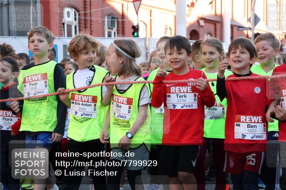 25.04.2025 - Das Zehntel Luisa Fischer http://msf.ph/oto/7799929 26.04.2025 08:34:51 Allgemein zum Event 2240, 3549, 3543, 3550, 2239, 3000, 1823, 25 meine-sportfotos.de