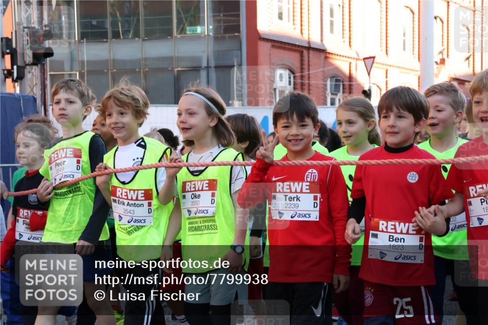 25.04.2025 - Das Zehntel Luisa Fischer http://msf.ph/oto/7799938 26.04.2025 08:34:53 Allgemein zum Event 3549, 3543, 2, 22, 3550, 2239, 1823, 25, 18, 02 meine-sportfotos.de