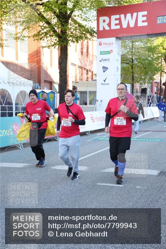 25.04.2025 - Das Zehntel Lena Gebhardt http://msf.ph/oto/7799943 26.04.2025 07:35:44 Allgemein zum Event 0, 1, 2724 meine-sportfotos.de