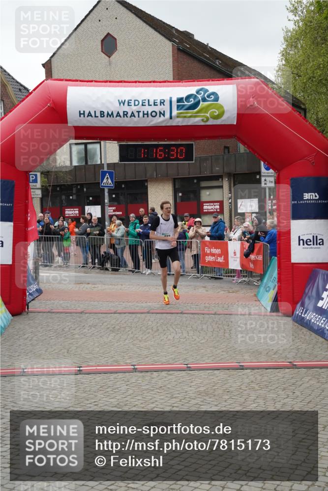 04.05.2025 - 8. Wedeler Halbmarathon Felixshl http://msf.ph/oto/7815173 04.05.2025 11:16:28 Ziel 932 meine-sportfotos.de