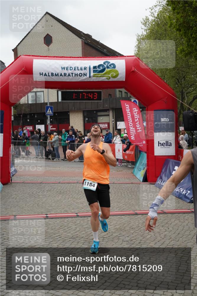 04.05.2025 - 8. Wedeler Halbmarathon Felixshl http://msf.ph/oto/7815209 04.05.2025 11:17:41 Ziel 1184, 1207 meine-sportfotos.de