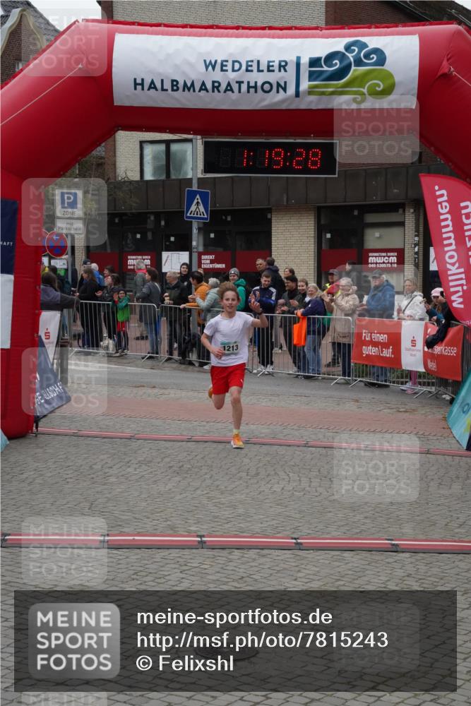 04.05.2025 - 8. Wedeler Halbmarathon Felixshl http://msf.ph/oto/7815243 04.05.2025 11:19:26 Ziel 1213 meine-sportfotos.de
