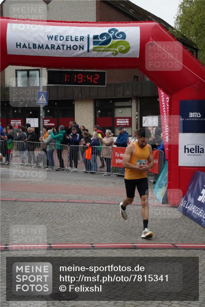 04.05.2025 - 8. Wedeler Halbmarathon Felixshl http://msf.ph/oto/7815341 04.05.2025 11:19:41 Ziel 361, 534 meine-sportfotos.de