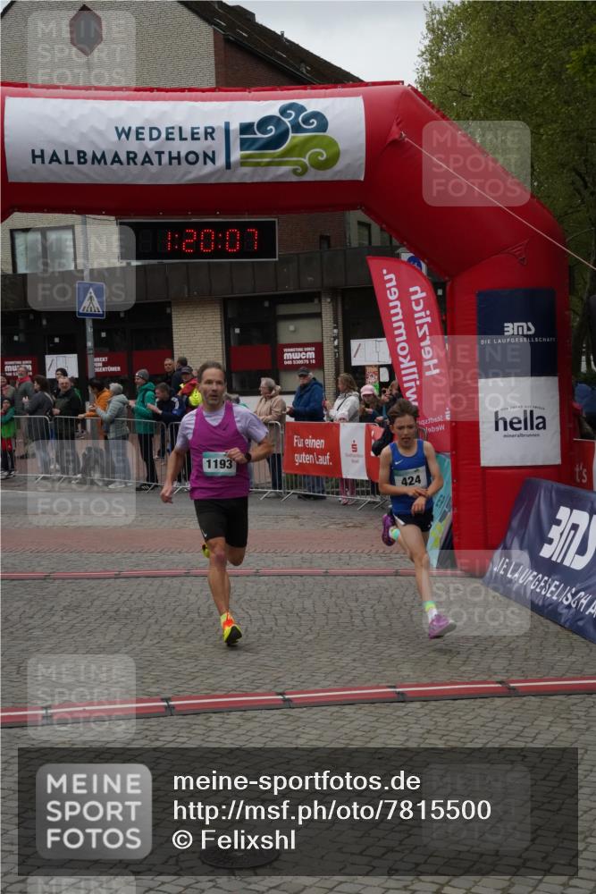 04.05.2025 - 8. Wedeler Halbmarathon Felixshl http://msf.ph/oto/7815500 04.05.2025 11:20:05 Ziel 424, 1193 meine-sportfotos.de