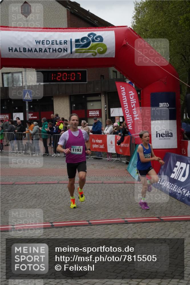 04.05.2025 - 8. Wedeler Halbmarathon Felixshl http://msf.ph/oto/7815505 04.05.2025 11:20:05 Ziel 424, 1193 meine-sportfotos.de
