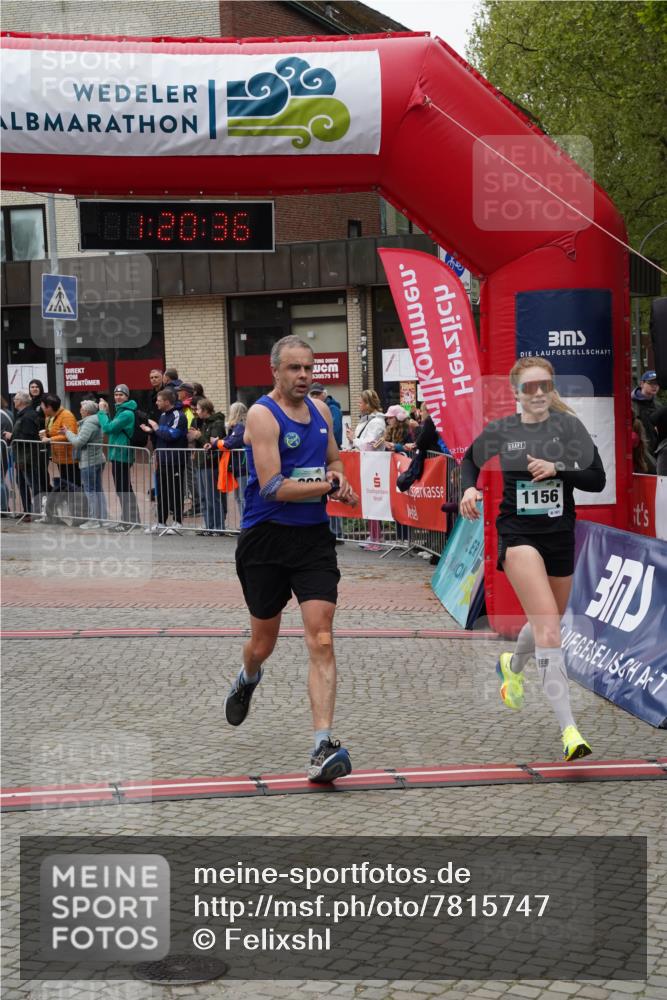 04.05.2025 - 8. Wedeler Halbmarathon Felixshl http://msf.ph/oto/7815747 04.05.2025 11:20:34 Ziel 628, 868, 933, 1156 meine-sportfotos.de