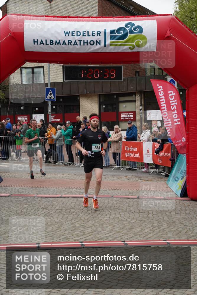 04.05.2025 - 8. Wedeler Halbmarathon Felixshl http://msf.ph/oto/7815758 04.05.2025 11:20:37 Ziel 617, 628, 868, 933, 1156 meine-sportfotos.de