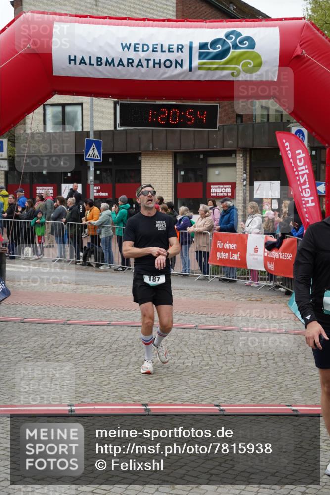 04.05.2025 - 8. Wedeler Halbmarathon Felixshl http://msf.ph/oto/7815938 04.05.2025 11:20:52 Ziel 187, 279 meine-sportfotos.de
