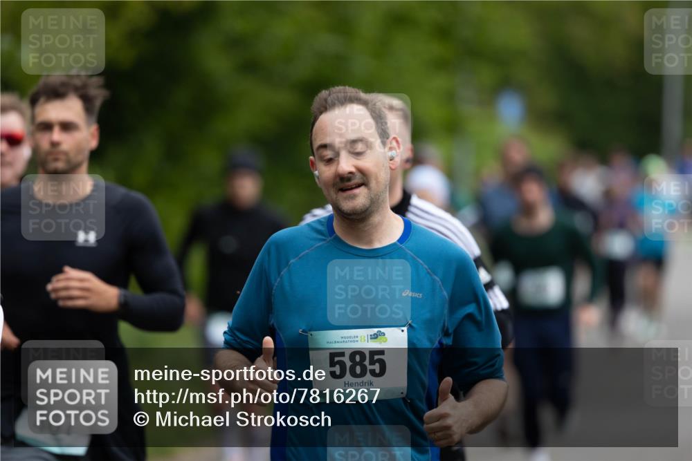 04.05.2025 - 8. Wedeler Halbmarathon Michael Strokosch http://msf.ph/oto/7816267 04.05.2025 10:49:13 Laufen 467, 585 meine-sportfotos.de