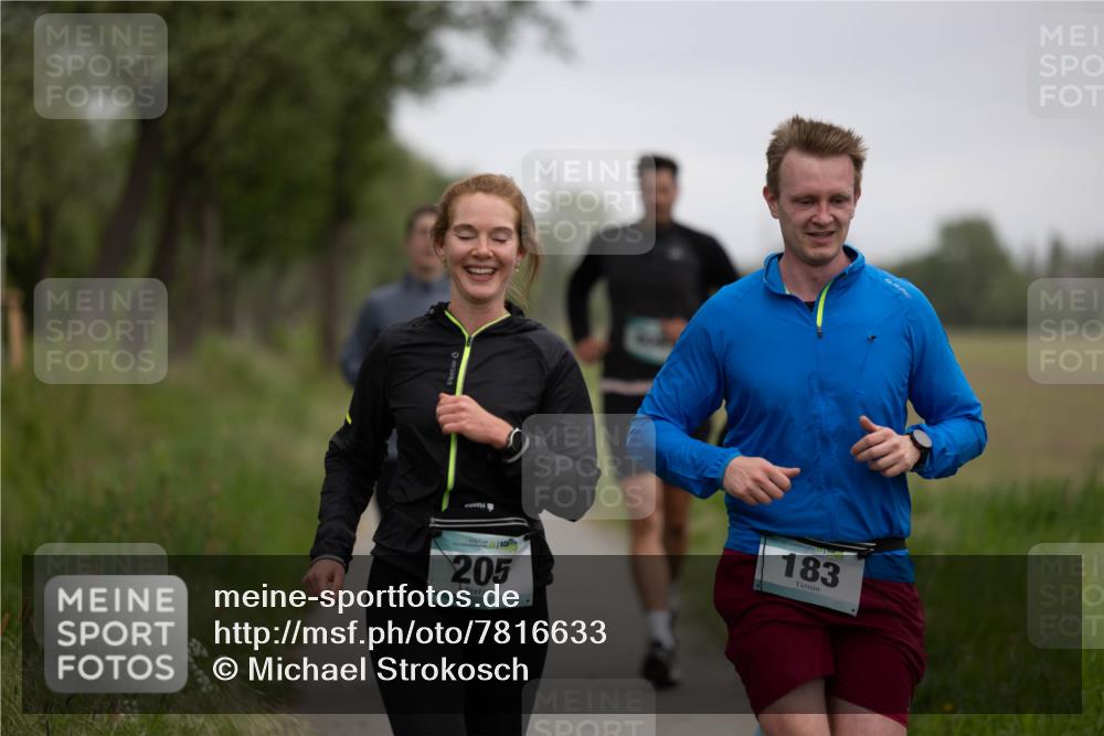 04.05.2025 - 8. Wedeler Halbmarathon Michael Strokosch http://msf.ph/oto/7816633 04.05.2025 11:15:48 Laufen 205, 183 meine-sportfotos.de