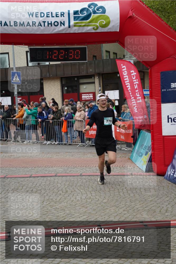 04.05.2025 - 8. Wedeler Halbmarathon Felixshl http://msf.ph/oto/7816791 04.05.2025 11:22:28 Ziel 778, 1044, 1212 meine-sportfotos.de