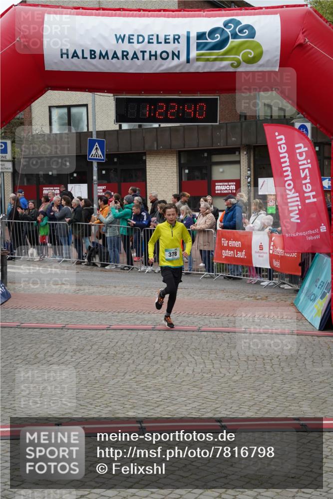 04.05.2025 - 8. Wedeler Halbmarathon Felixshl http://msf.ph/oto/7816798 04.05.2025 11:22:38 Ziel 378 meine-sportfotos.de