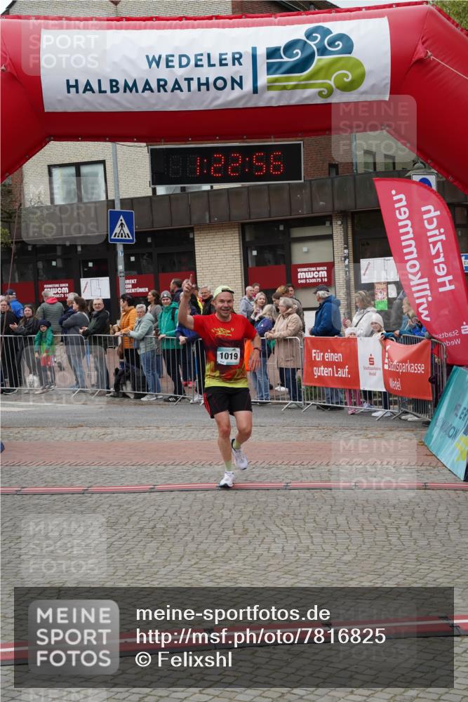 04.05.2025 - 8. Wedeler Halbmarathon Felixshl http://msf.ph/oto/7816825 04.05.2025 11:22:54 Ziel 1019 meine-sportfotos.de