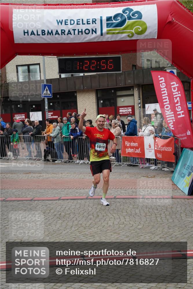 04.05.2025 - 8. Wedeler Halbmarathon Felixshl http://msf.ph/oto/7816827 04.05.2025 11:22:54 Ziel 1019 meine-sportfotos.de