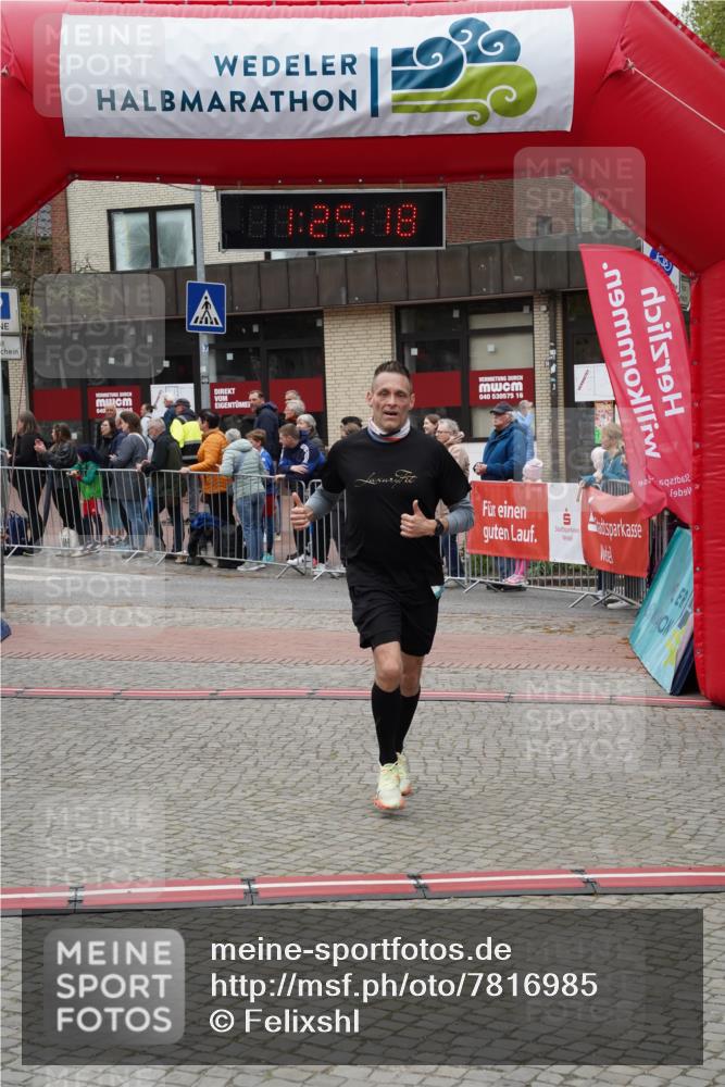 04.05.2025 - 8. Wedeler Halbmarathon Felixshl http://msf.ph/oto/7816985 04.05.2025 11:25:16 Ziel 1074 meine-sportfotos.de
