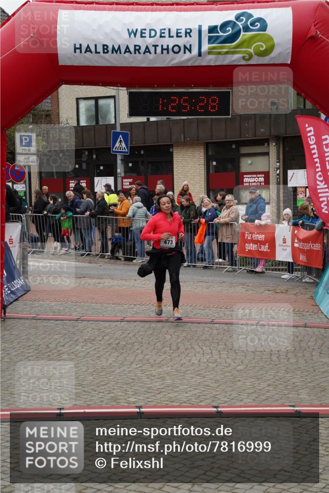 04.05.2025 - 8. Wedeler Halbmarathon Felixshl http://msf.ph/oto/7816999 04.05.2025 11:25:26 Ziel 473, 655 meine-sportfotos.de