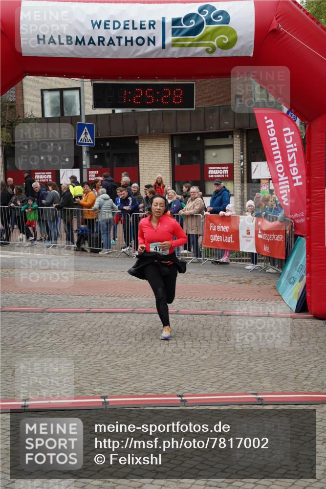 04.05.2025 - 8. Wedeler Halbmarathon Felixshl http://msf.ph/oto/7817002 04.05.2025 11:25:26 Ziel 473, 655 meine-sportfotos.de
