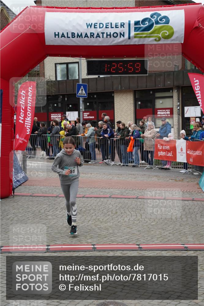 04.05.2025 - 8. Wedeler Halbmarathon Felixshl http://msf.ph/oto/7817015 04.05.2025 11:25:57 Ziel 861 meine-sportfotos.de