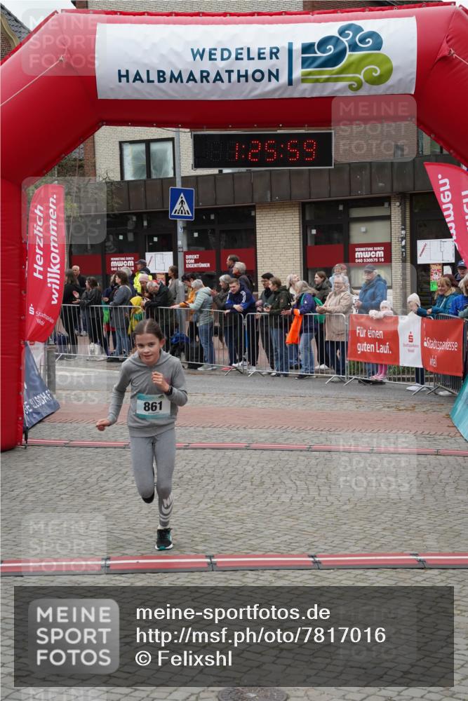 04.05.2025 - 8. Wedeler Halbmarathon Felixshl http://msf.ph/oto/7817016 04.05.2025 11:25:57 Ziel 861 meine-sportfotos.de