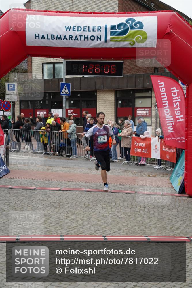 04.05.2025 - 8. Wedeler Halbmarathon Felixshl http://msf.ph/oto/7817022 04.05.2025 11:26:04 Ziel 166 meine-sportfotos.de