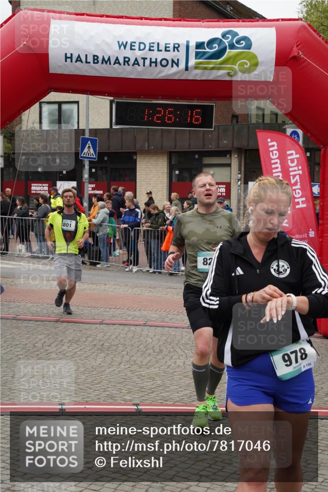 04.05.2025 - 8. Wedeler Halbmarathon Felixshl http://msf.ph/oto/7817046 04.05.2025 11:26:14 Ziel 801, 825, 978, 1123 meine-sportfotos.de