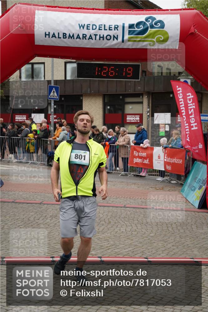 04.05.2025 - 8. Wedeler Halbmarathon Felixshl http://msf.ph/oto/7817053 04.05.2025 11:26:17 Ziel 801, 825, 978 meine-sportfotos.de
