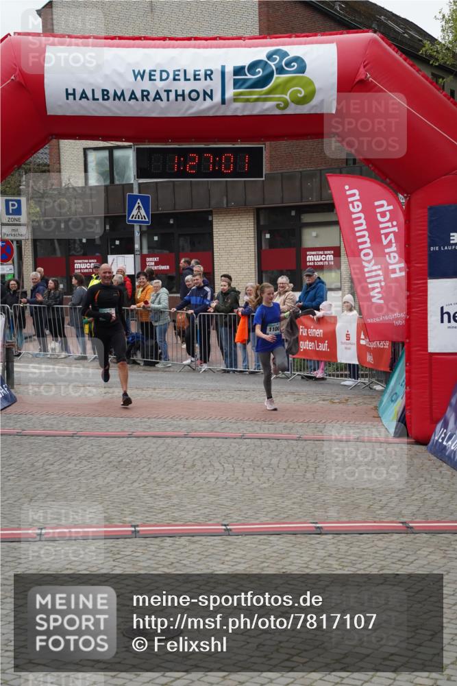 04.05.2025 - 8. Wedeler Halbmarathon Felixshl http://msf.ph/oto/7817107 04.05.2025 11:26:59 Ziel 887, 1100 meine-sportfotos.de