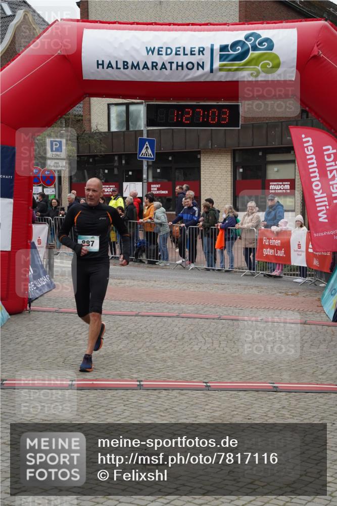 04.05.2025 - 8. Wedeler Halbmarathon Felixshl http://msf.ph/oto/7817116 04.05.2025 11:27:01 Ziel 887, 1100 meine-sportfotos.de