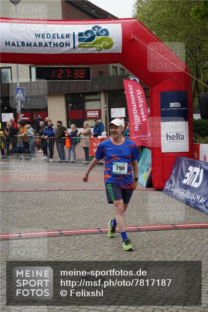 04.05.2025 - 8. Wedeler Halbmarathon Felixshl http://msf.ph/oto/7817187 04.05.2025 11:27:36 Ziel 705, 790, 1081, 1208 meine-sportfotos.de