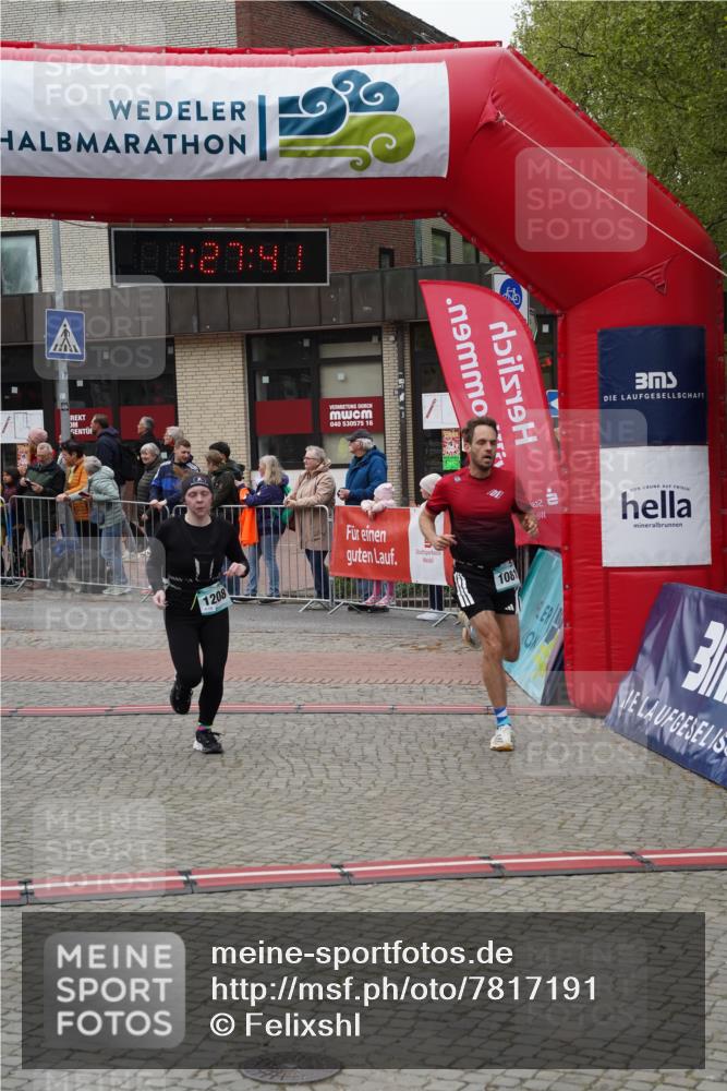 04.05.2025 - 8. Wedeler Halbmarathon Felixshl http://msf.ph/oto/7817191 04.05.2025 11:27:39 Ziel 790, 862, 1081, 1208 meine-sportfotos.de