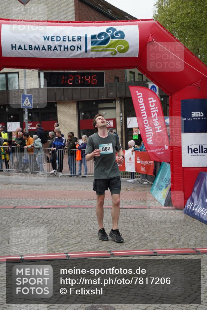 04.05.2025 - 8. Wedeler Halbmarathon Felixshl http://msf.ph/oto/7817206 04.05.2025 11:27:44 Ziel 862, 1081, 1208 meine-sportfotos.de